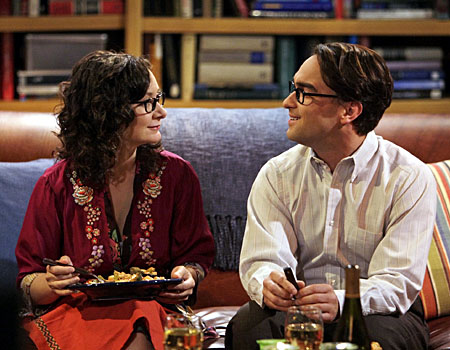 Sara Gilbert and Johnny Galecki on The Big Bang Theory